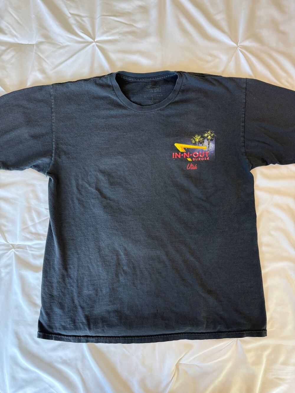 In-N-Out Burger Utah Vintage Style Car Graphic T-Shirt